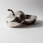 Vintage 1970s silver-plated pumpkin box with lid.