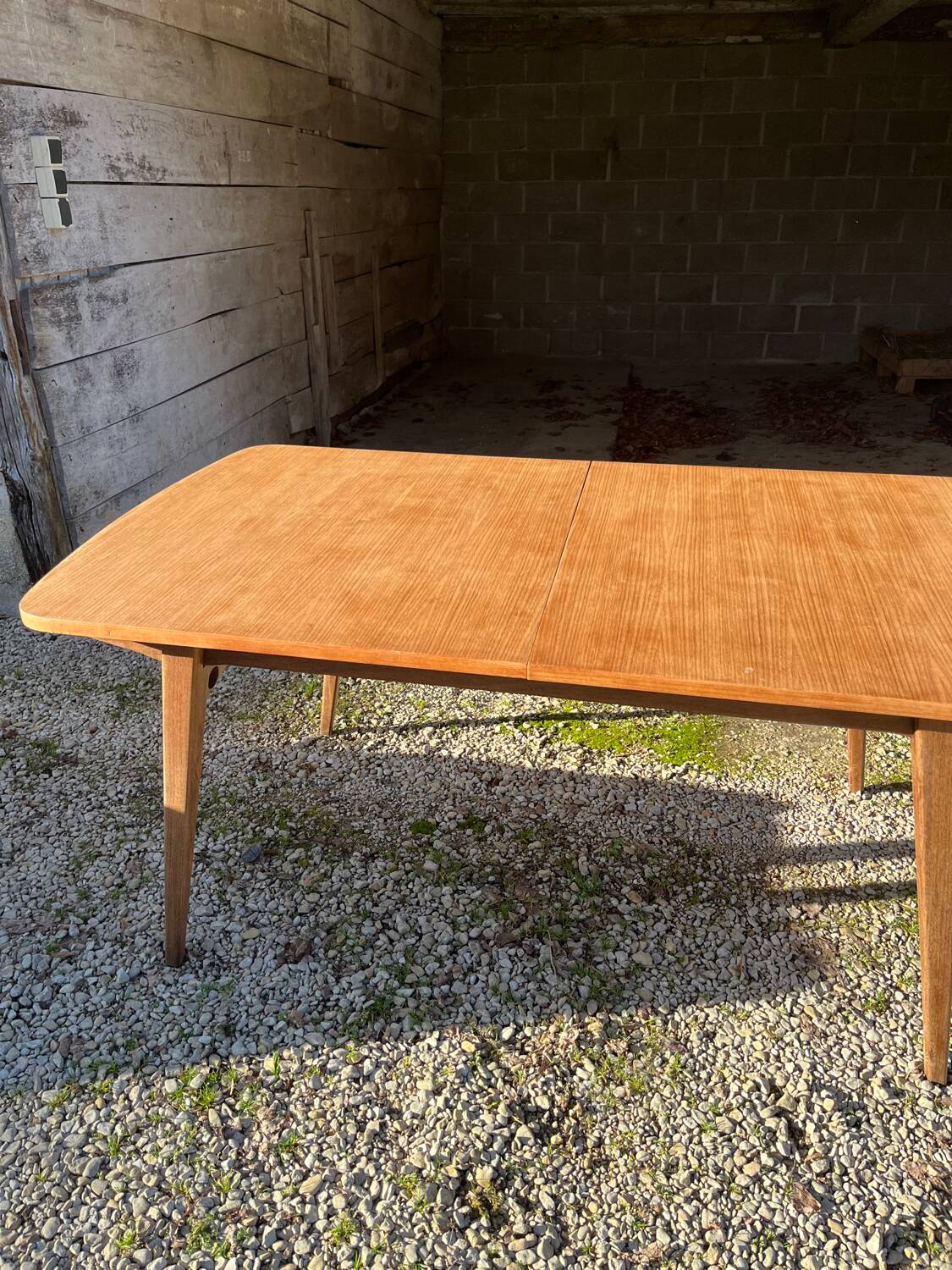 Dining table vintage compass legs