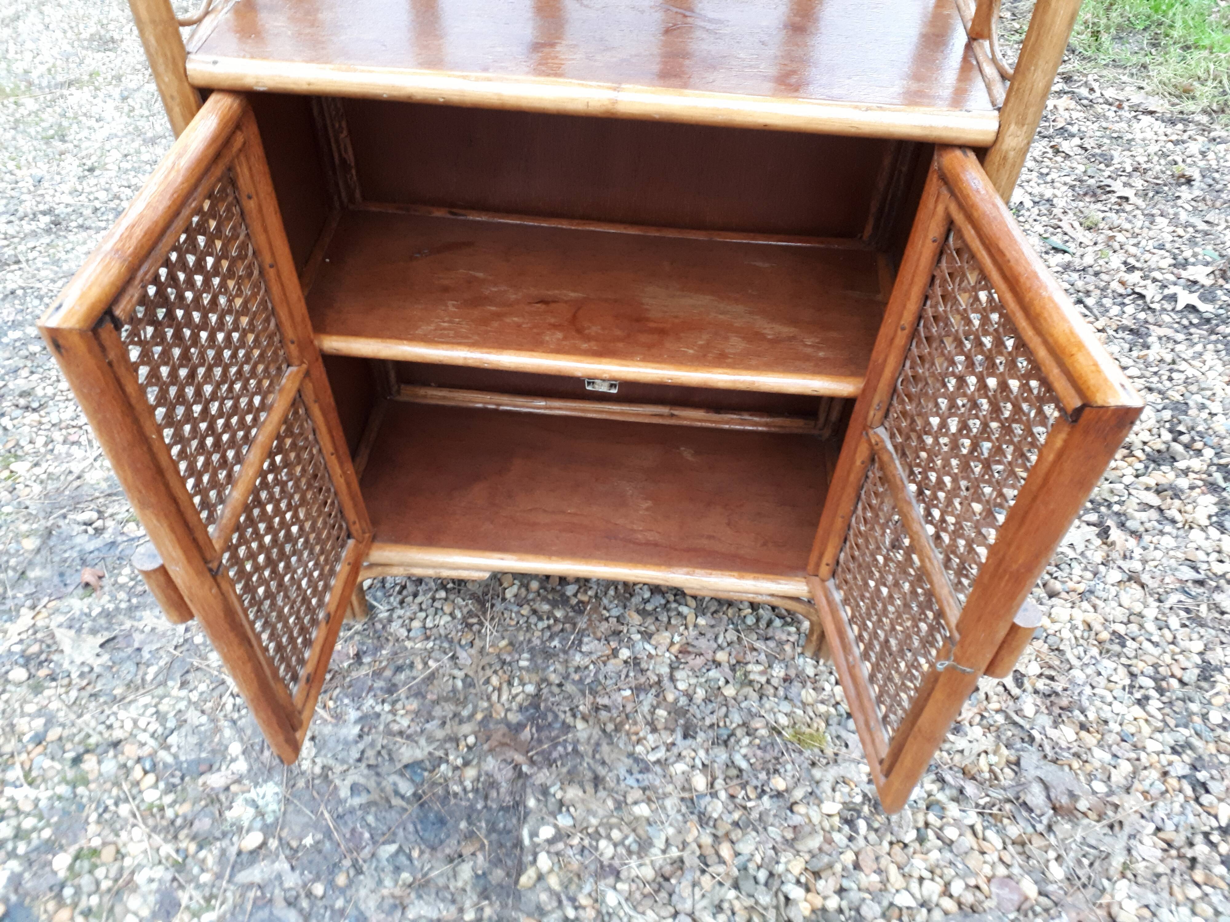 Canned bamboo library