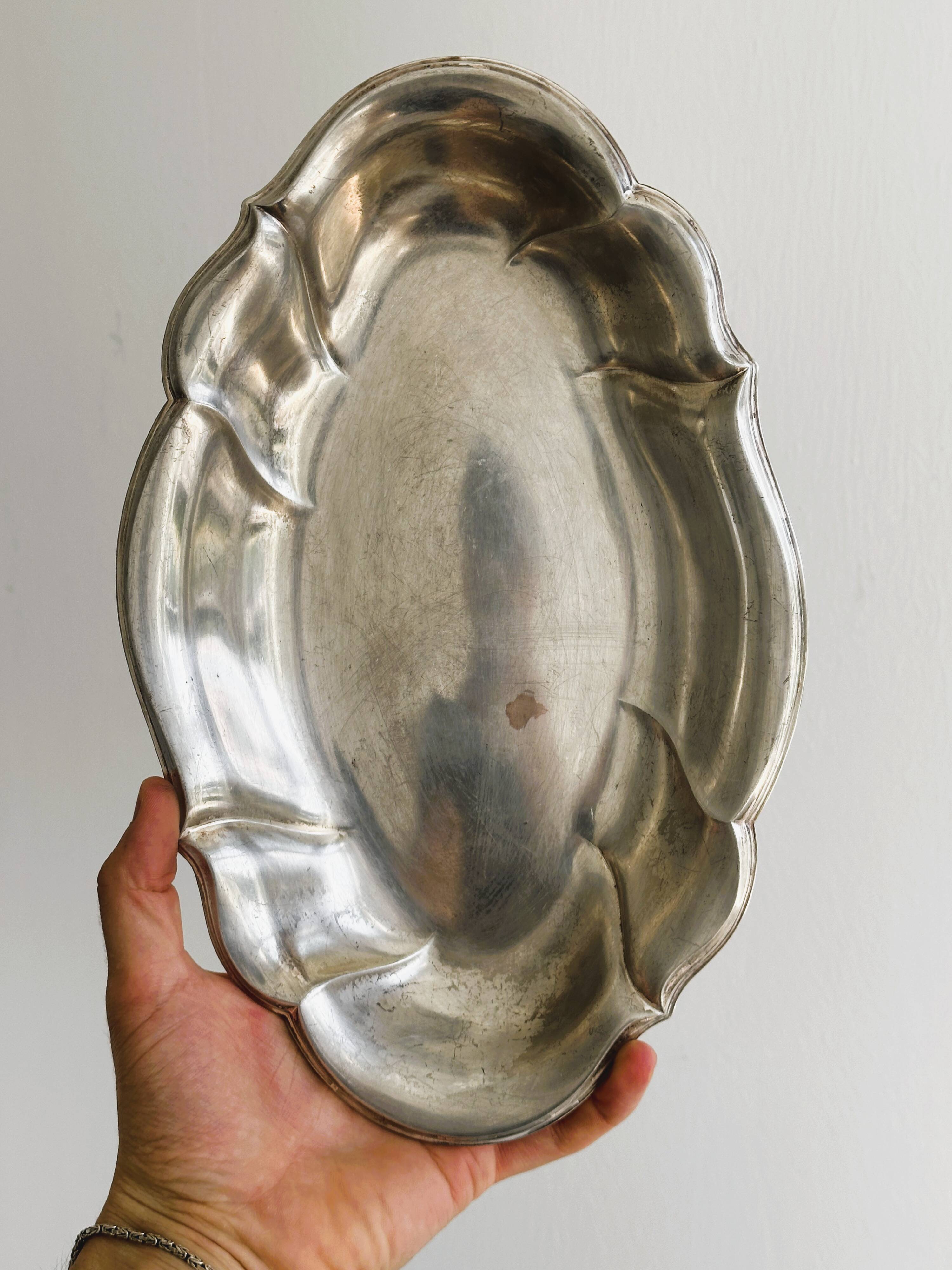 Vintage serving dish in 18/10 stainless steel