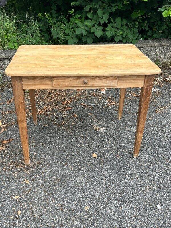 Table or desk