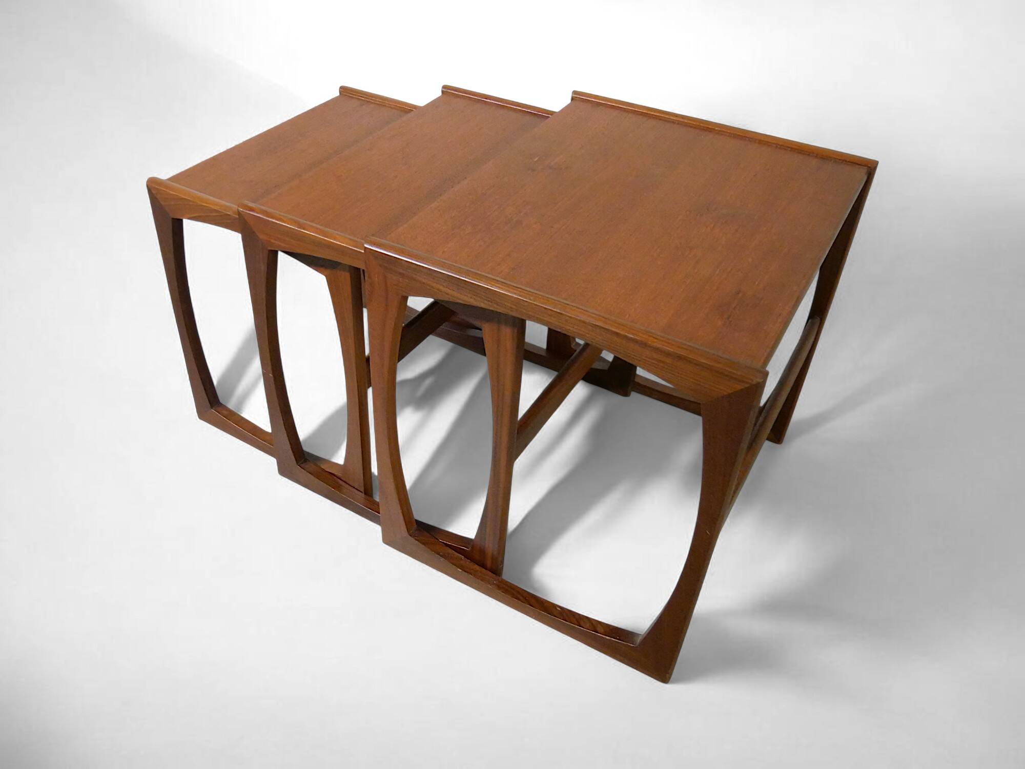 G-PLAN nesting table in teak - vintage 1960s