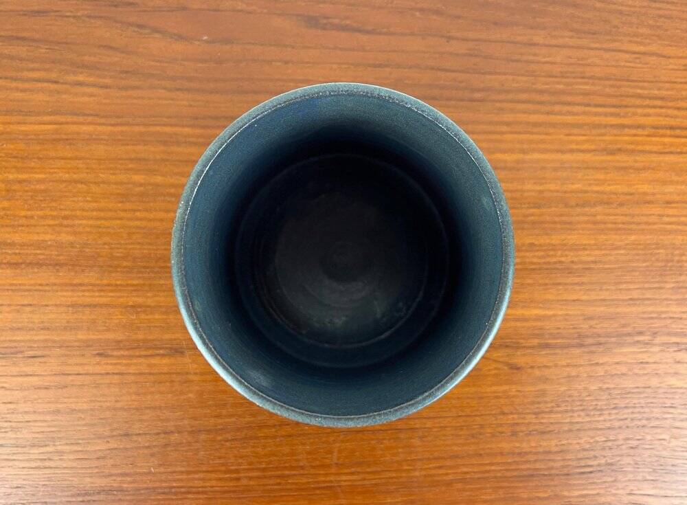 Ceramic vase from a German studio from the mid-century by Elisabeth Pluquet-Ulrich, 1960s.