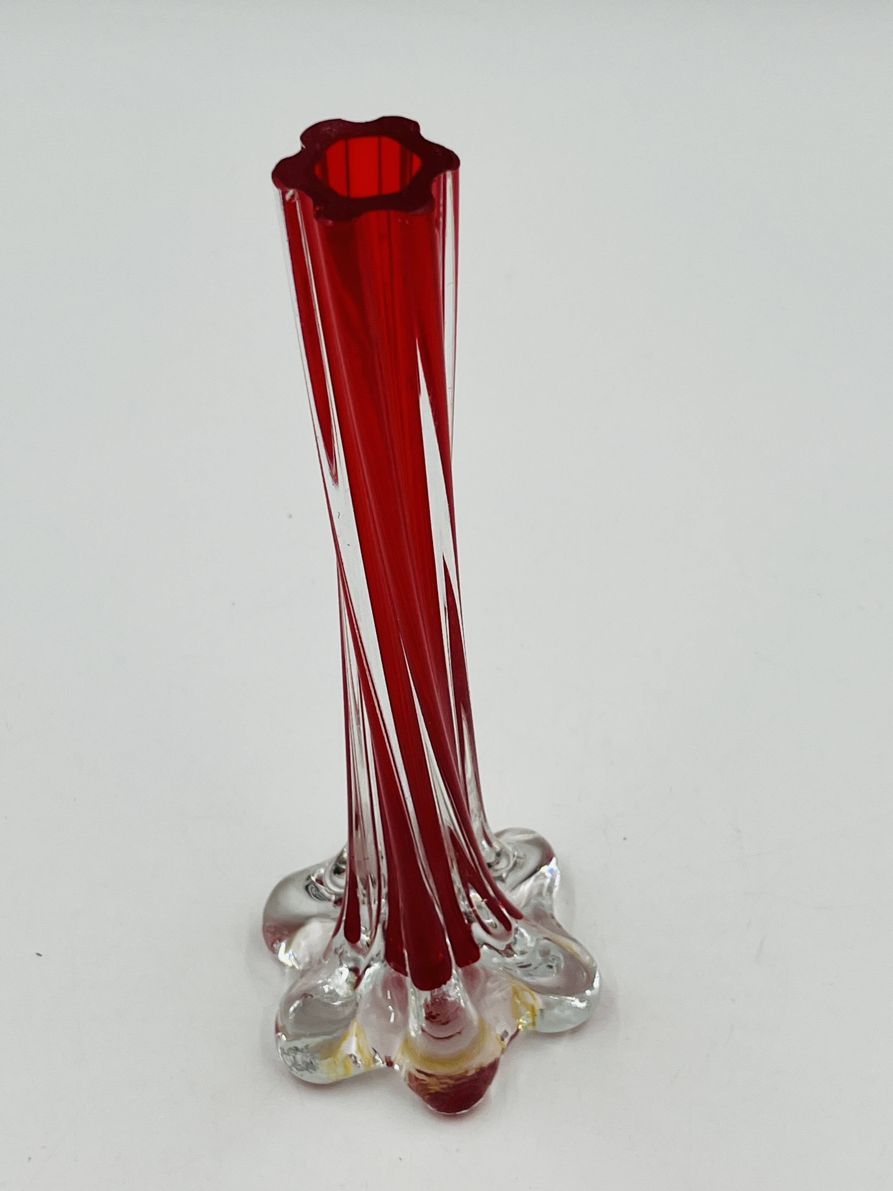 Red submerged Murano glass soliflore vase