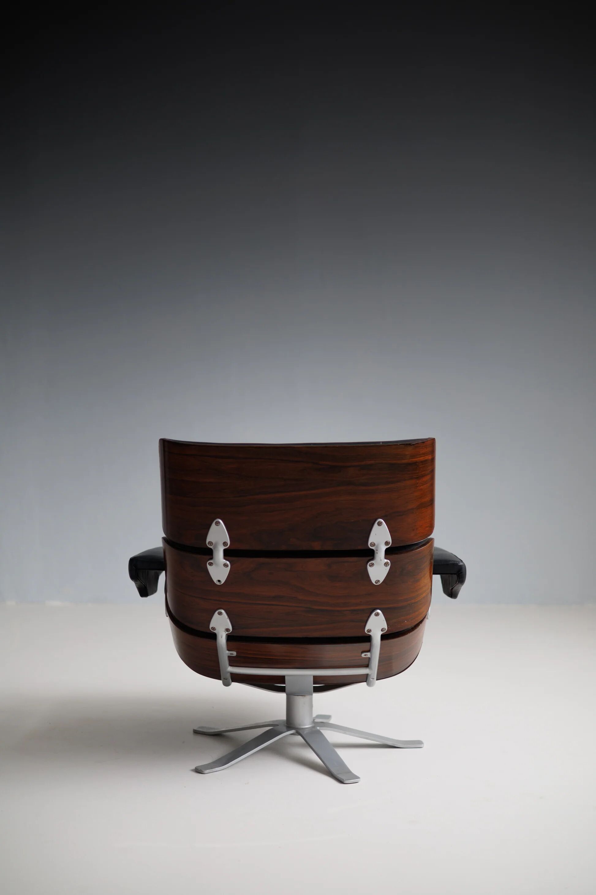 Fauteuil de Carlo Hauner