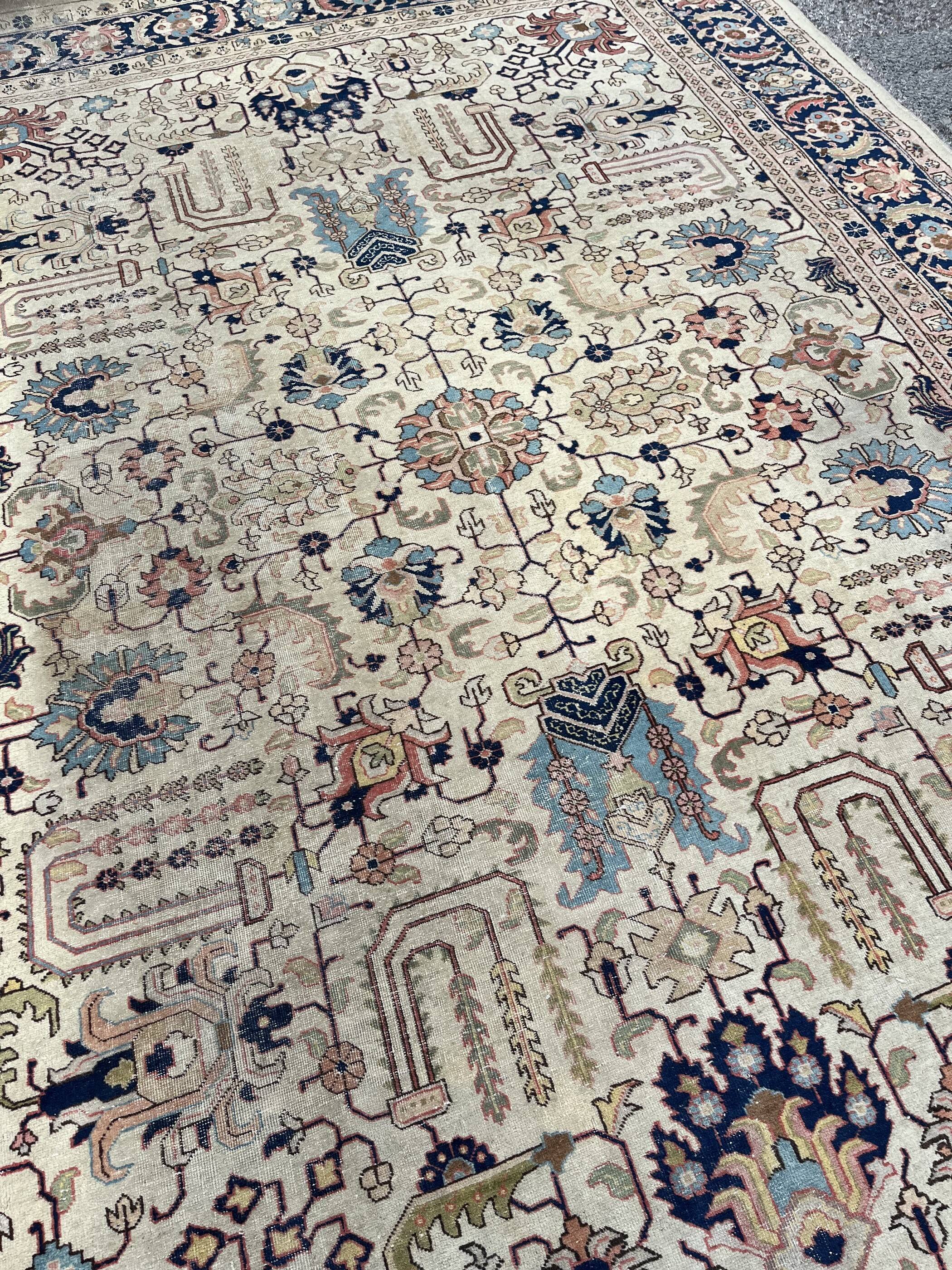 Iranian Tabriz oriental rug - handmade: 3.30 X 2.40 meters - wool on cotton weft