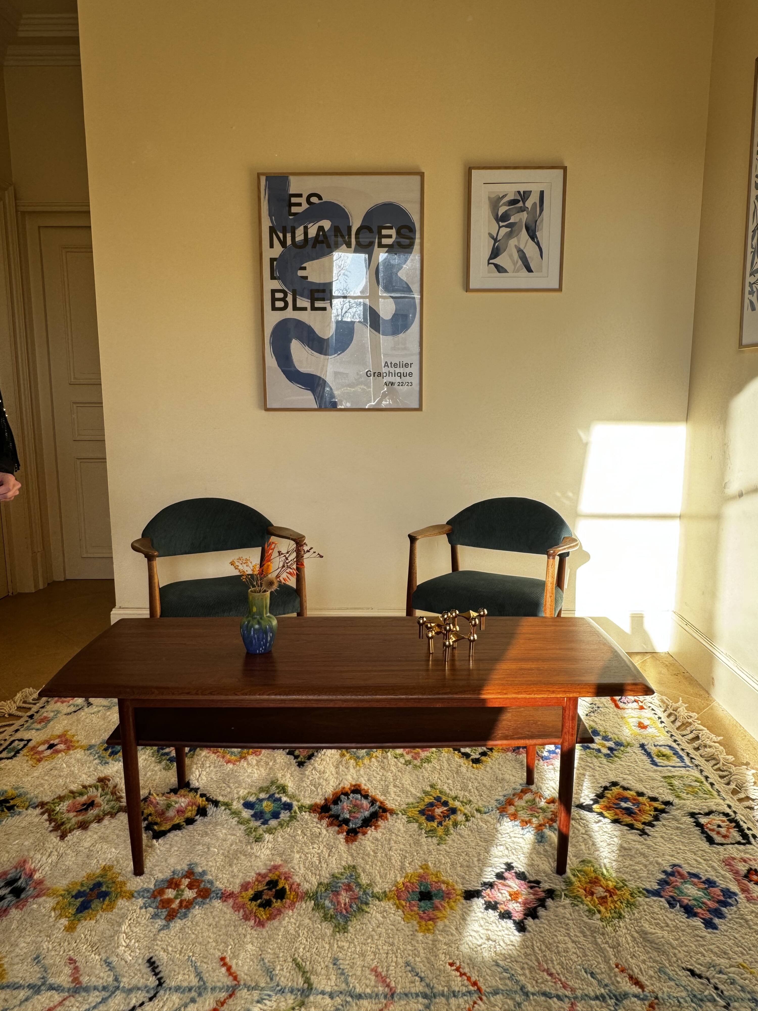 Vintage Scandinavian coffee table from the 1960s "Margrethe"
