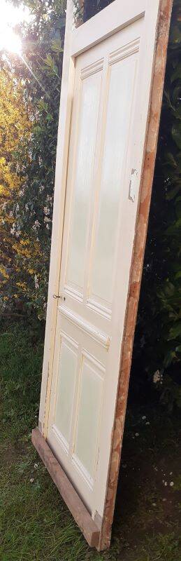 81.2x212 door and old molded paneled communication frame