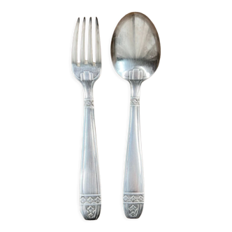 Couverts anciens en métal argenté 84 g