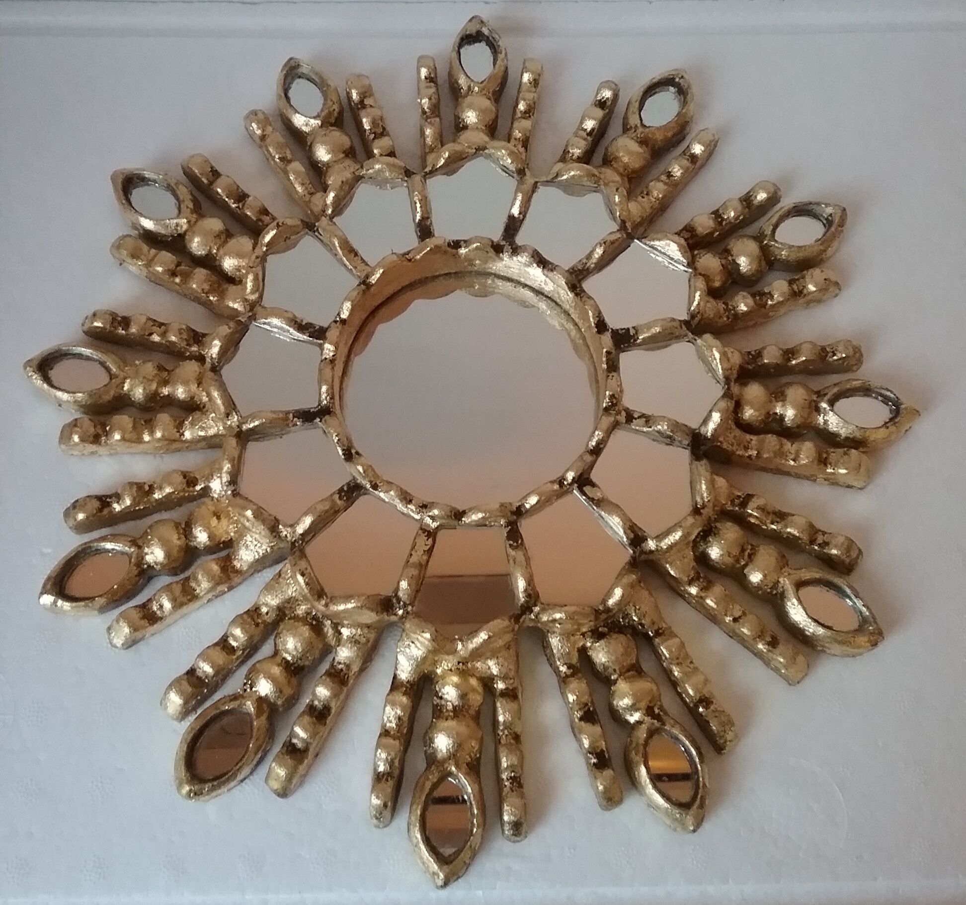 Closed-wall edify sun mirror - 27cm