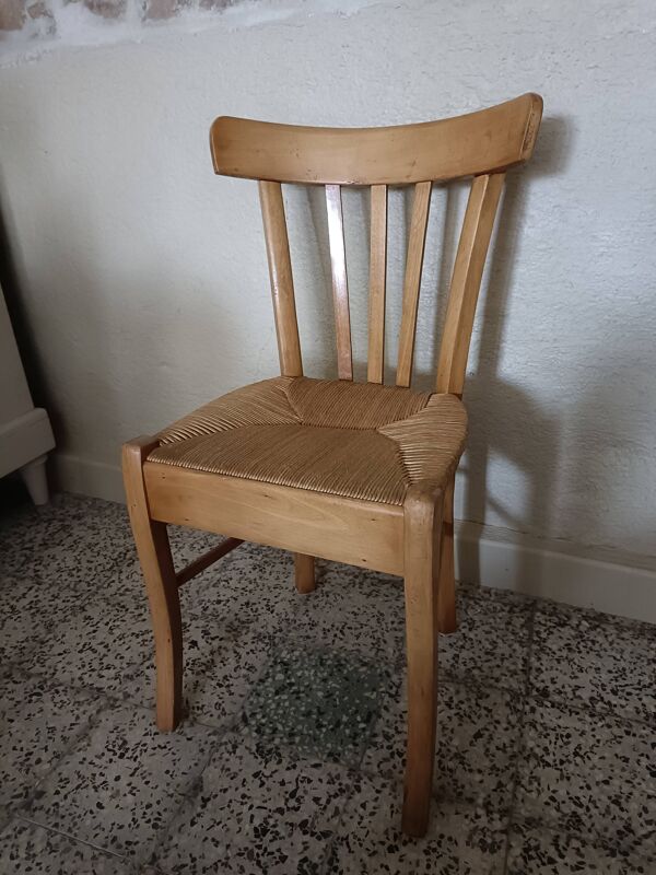 Chaise paillée bistrot
