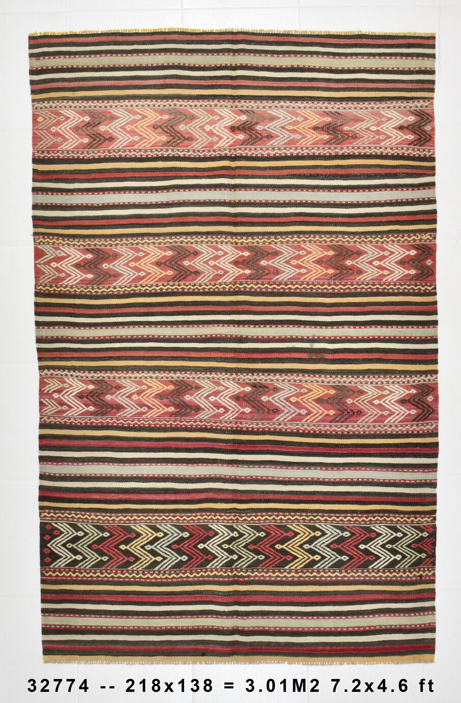 4x7 Kilim Vintage Rug, 138x218Cm