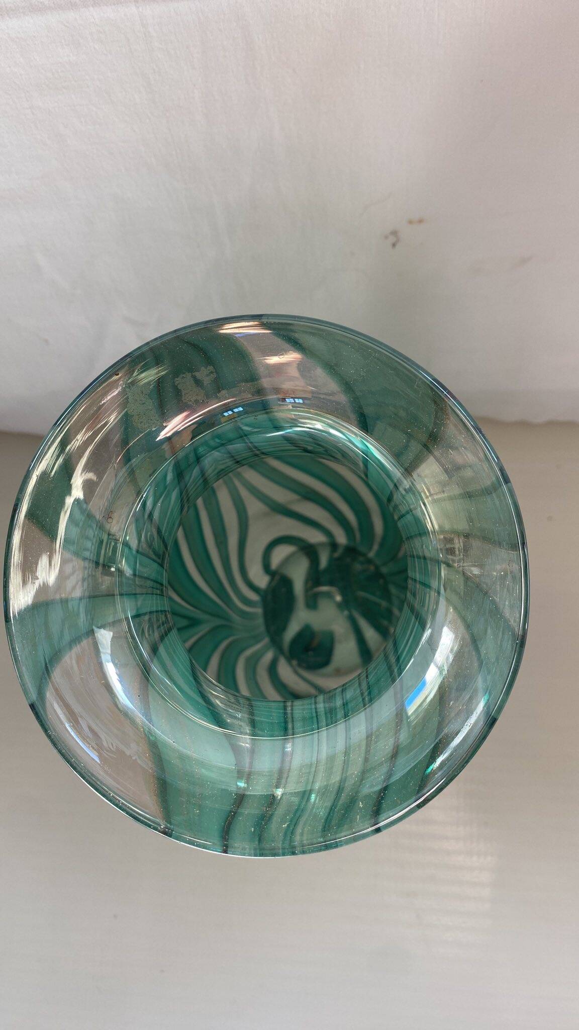 Filigree vase (Murano / Venini style)