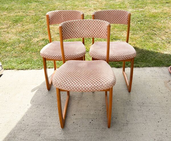 Lot de 3 chaises traineau SELF , dlg de Baumann , 1970'