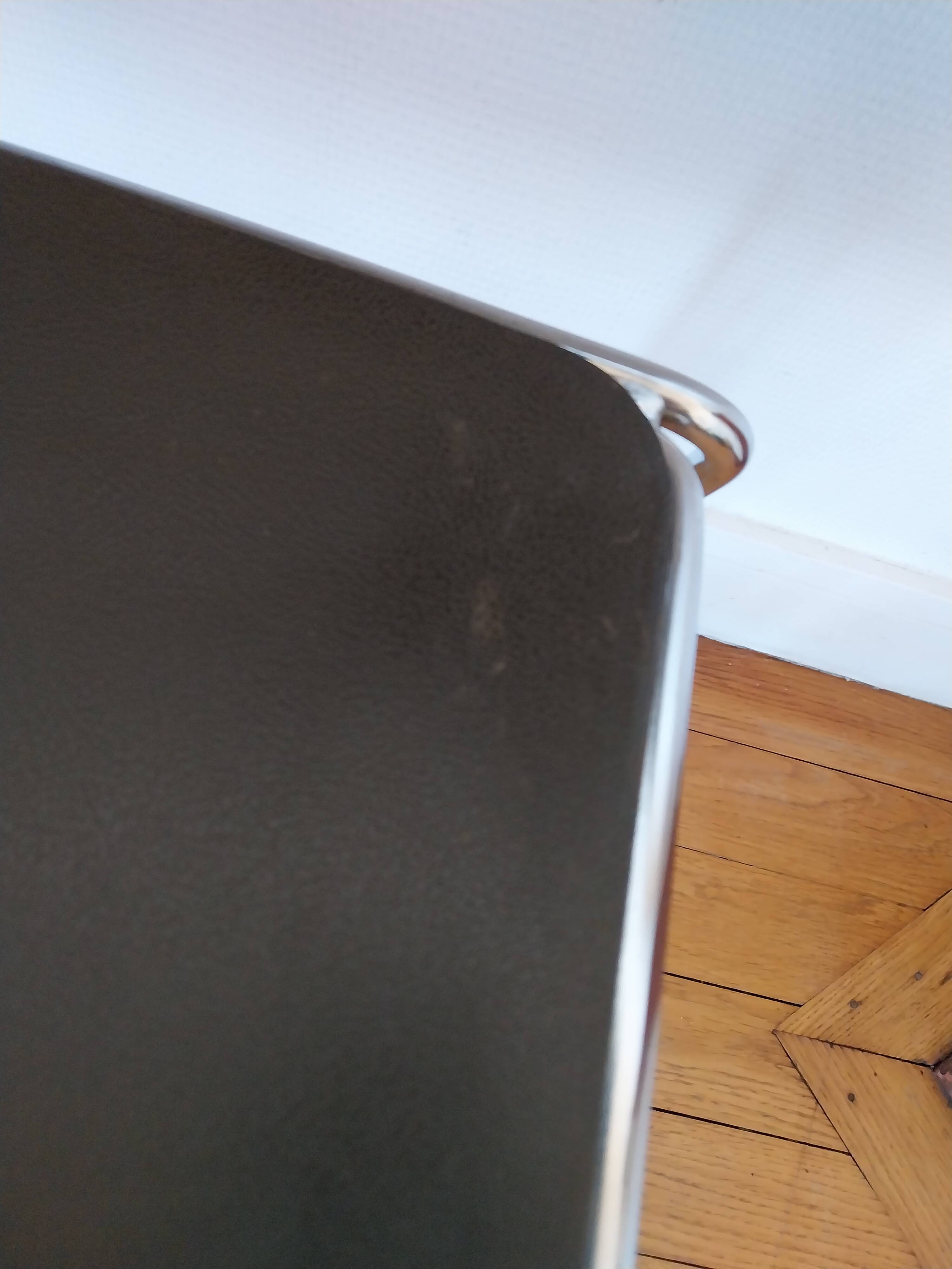 6 Max Stacker designer chairs for Steelcase