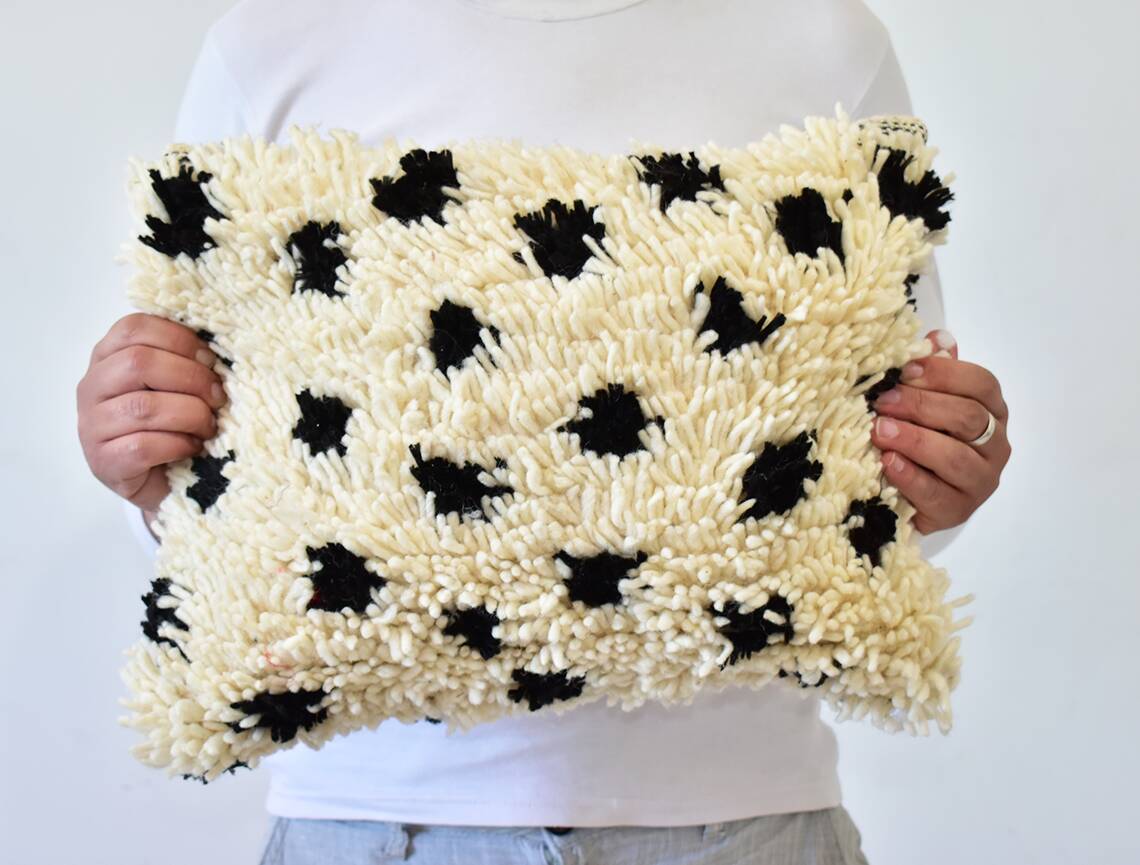 Handmade berber cushion 42 x 34 cm