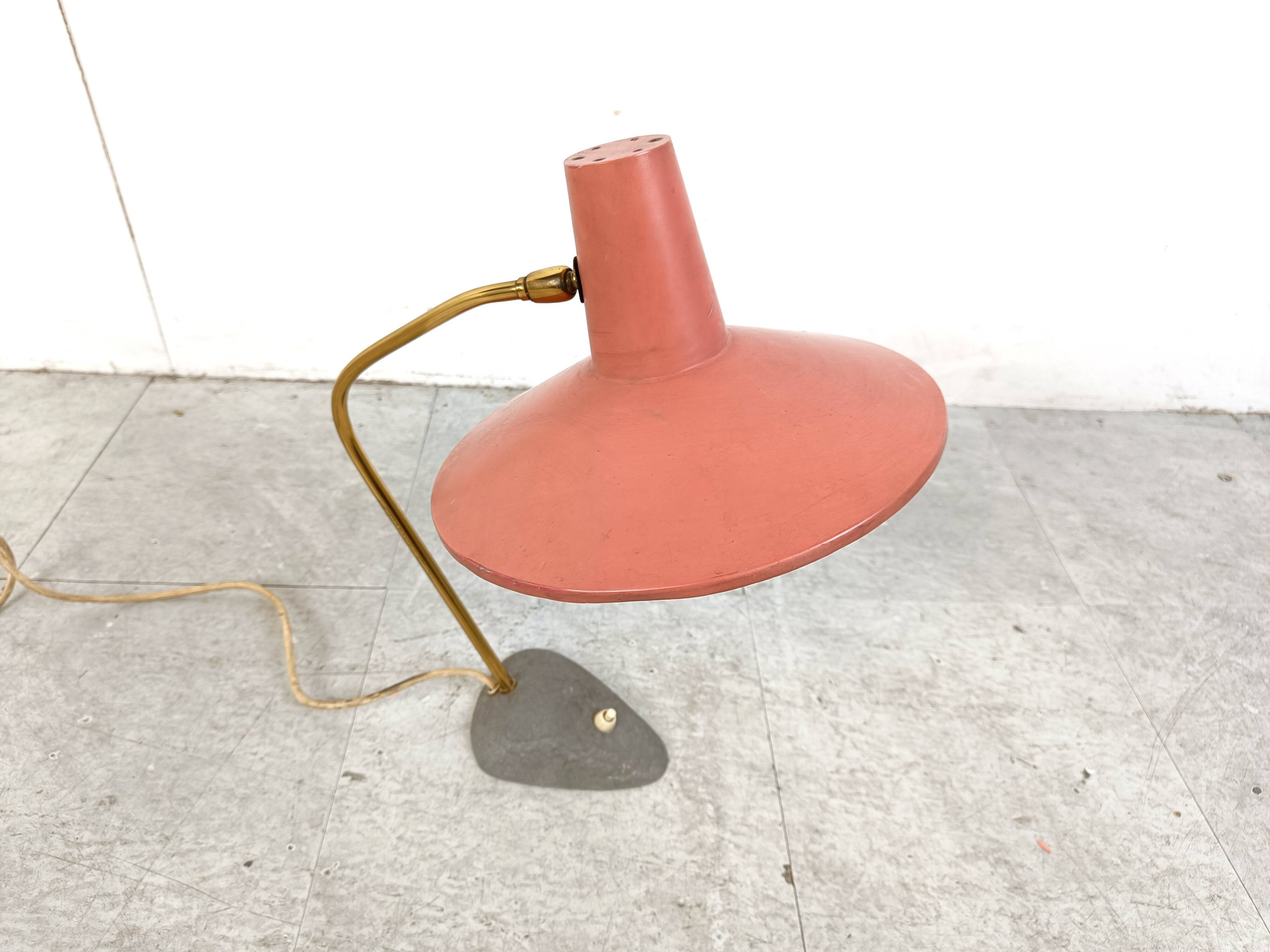 Lampe de table rose vintage, années 1950