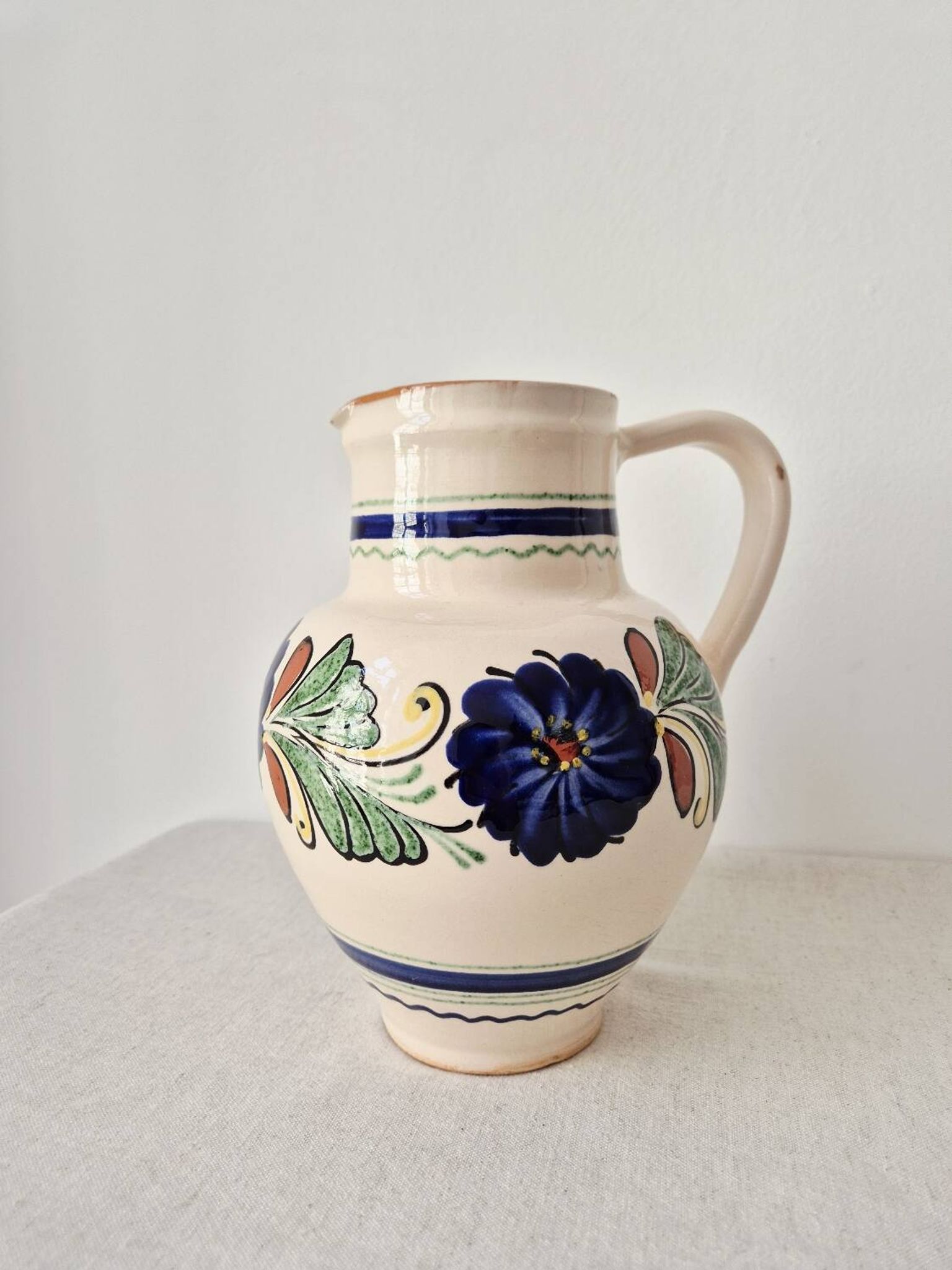 Pichet à eau, vase en grès vintage de style portugais