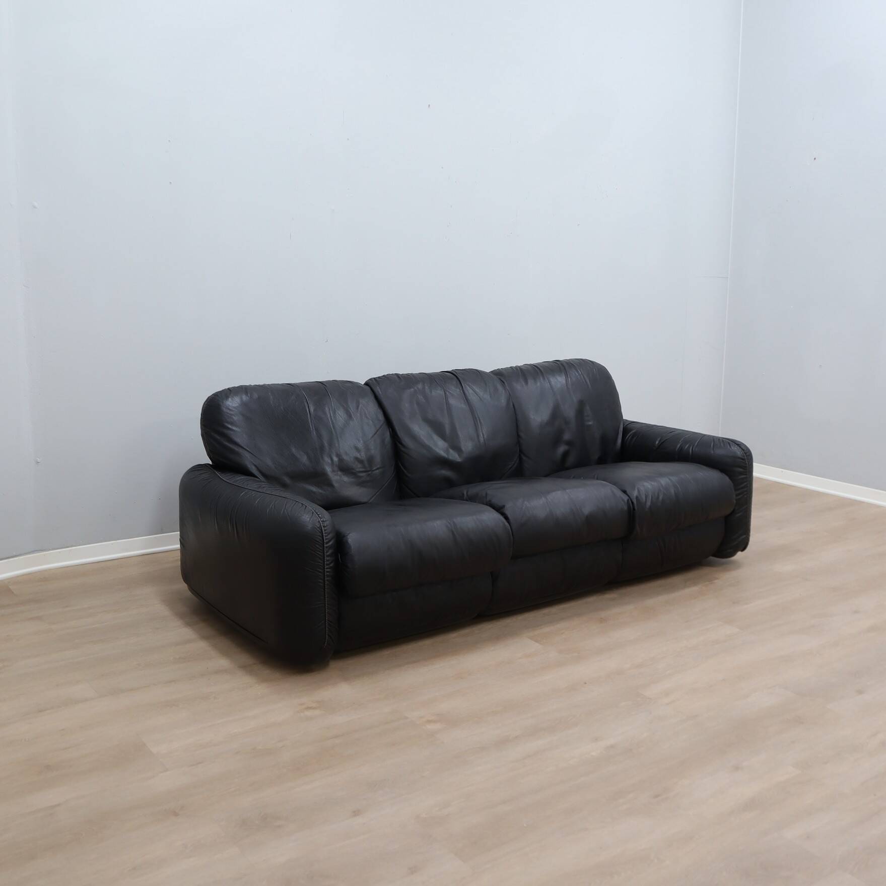 Busnelli Piumotto 1970s Black Leather 3-Seater Sofa