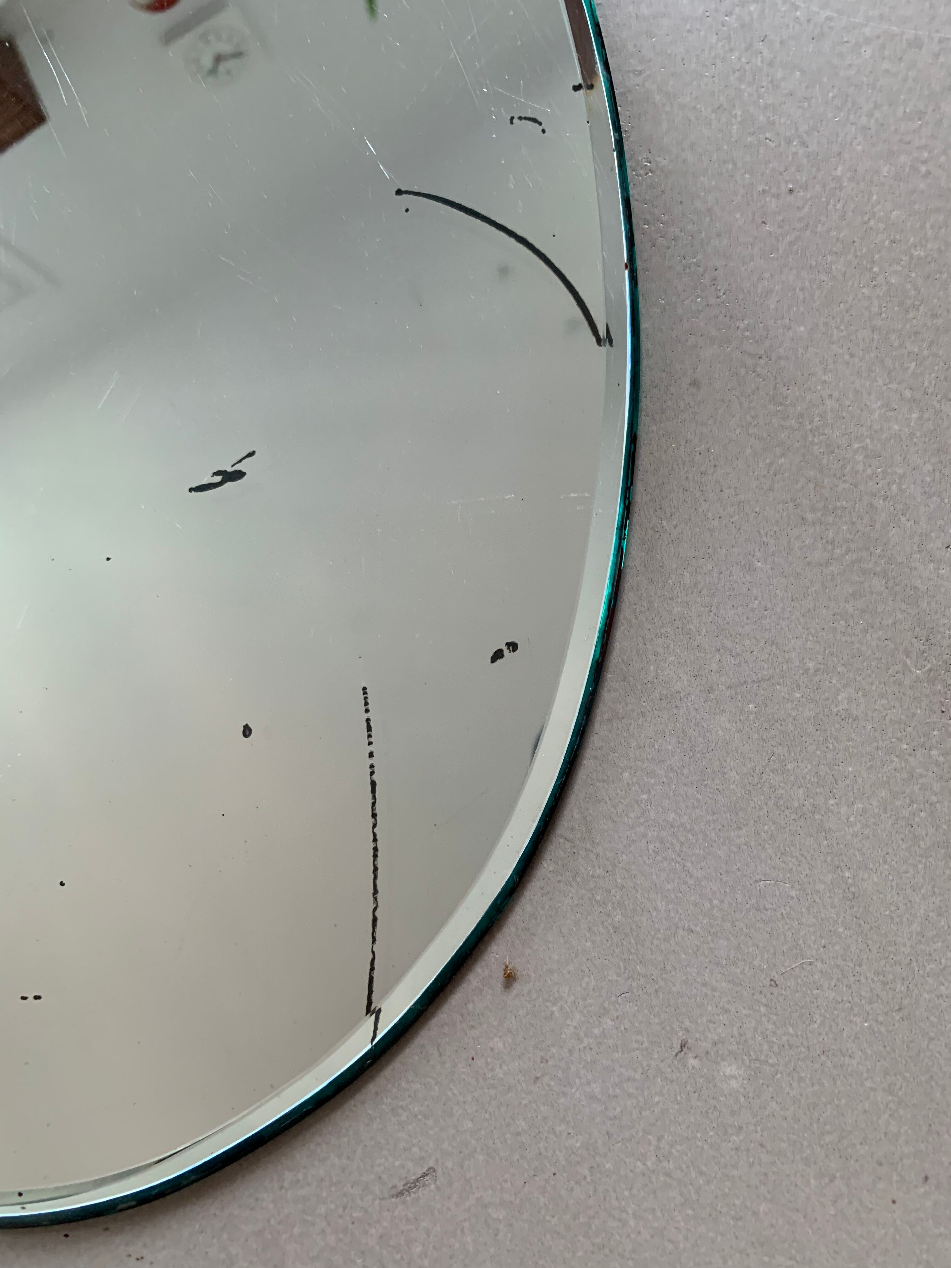 Oval mirror beveled old 32x47cm