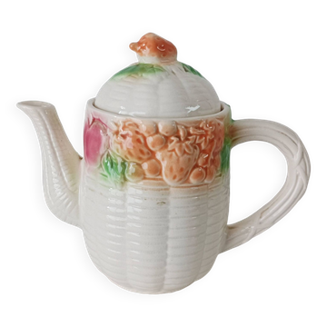 Slush teapot, fruit decoration