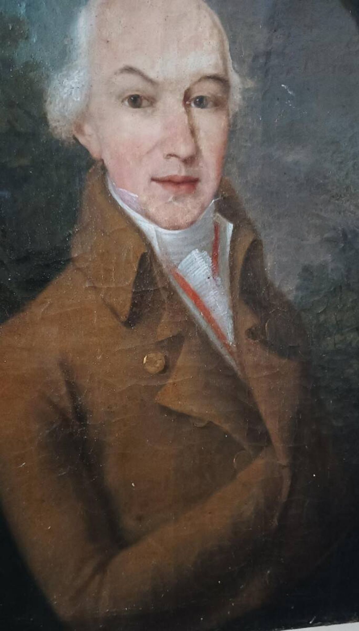 An old portrait of a gentleman dating from the late 18th century