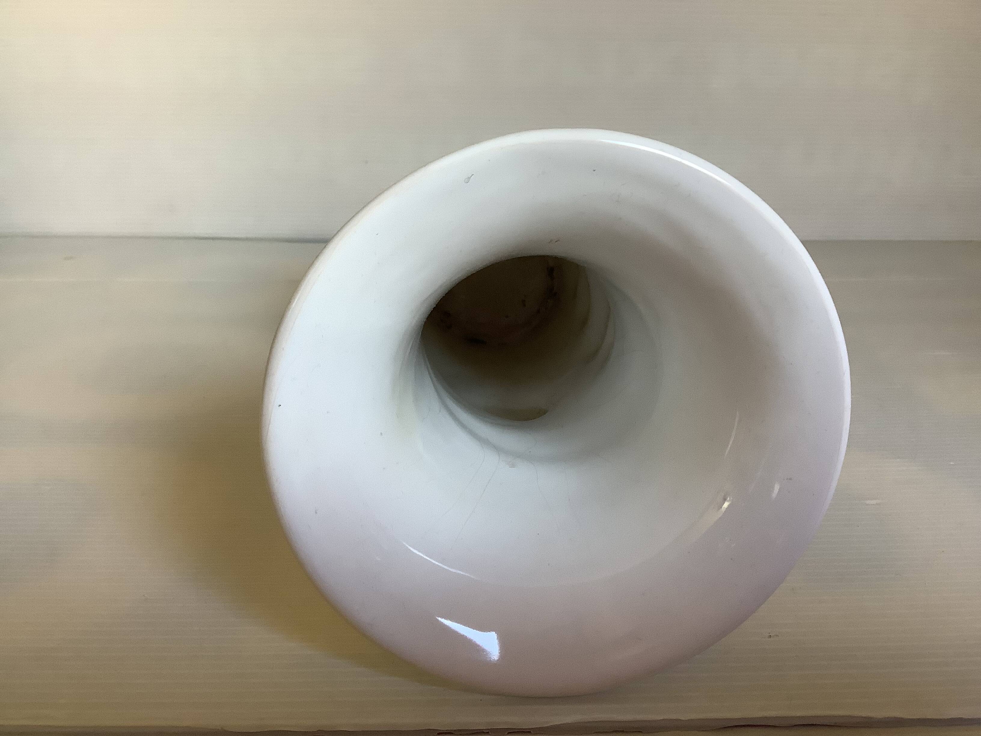 Vase main année 70