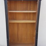Administrative cabinet