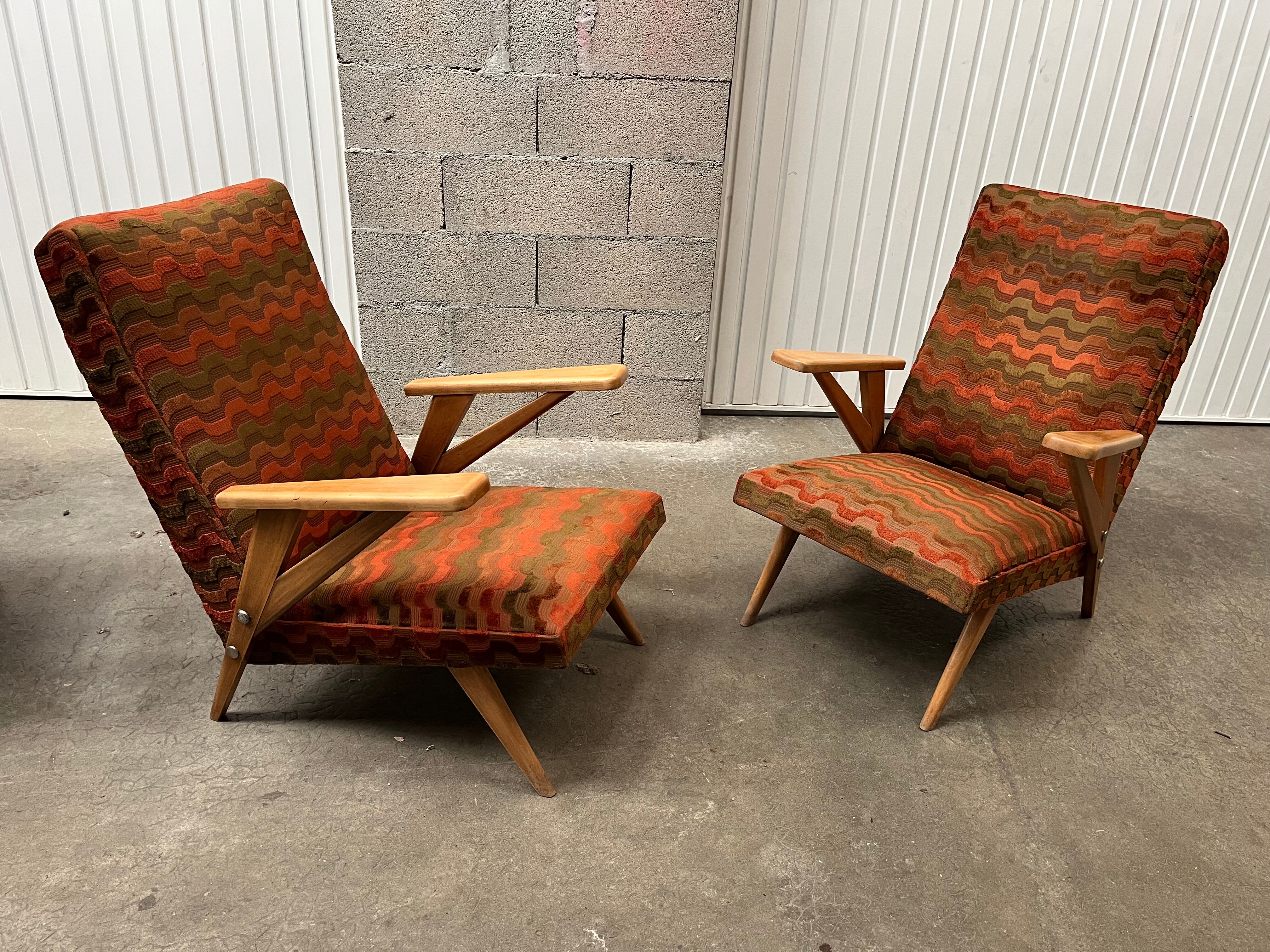 Pair of armchairs from the 60s Italian design