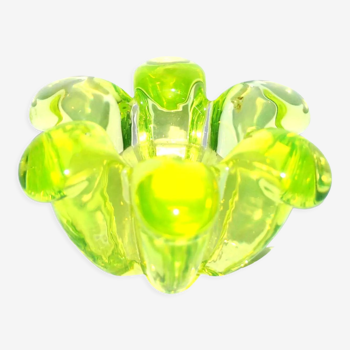 Vintage candle holder in yellow dichroic uranium glass ouraline
