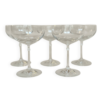 Set de cinq coupes à champagne