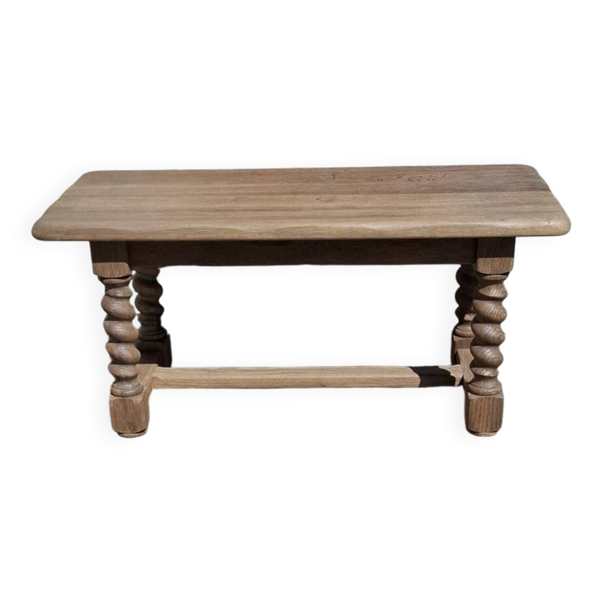 Table basse aérogommé Louis XIII