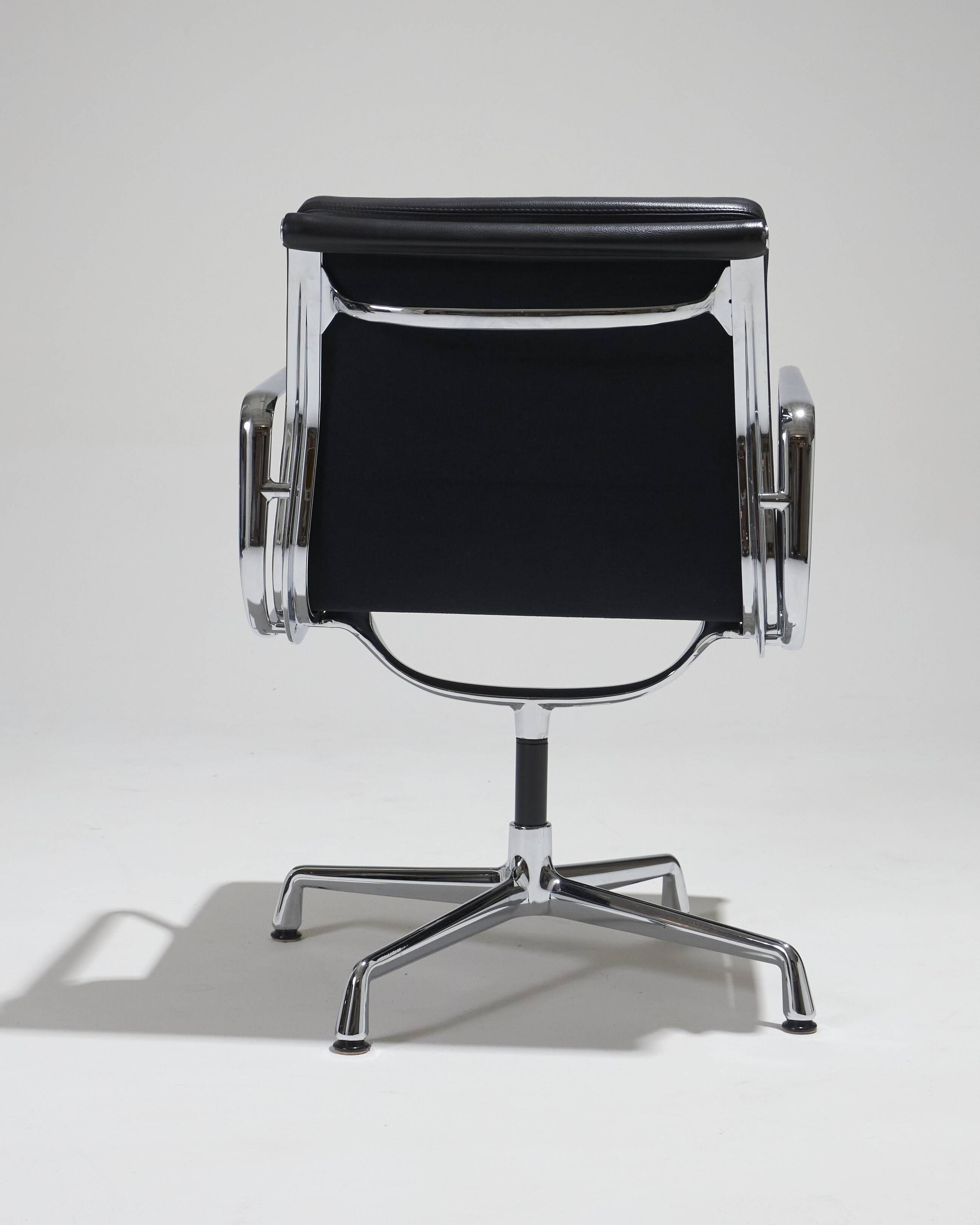 CHARLES EAMES "SOFT PAD EA 208" LEATHER ARMCHAIR, 1960s