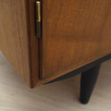 Walnut cabinet, Danish design, 1960s, designer: Børge Mogensen