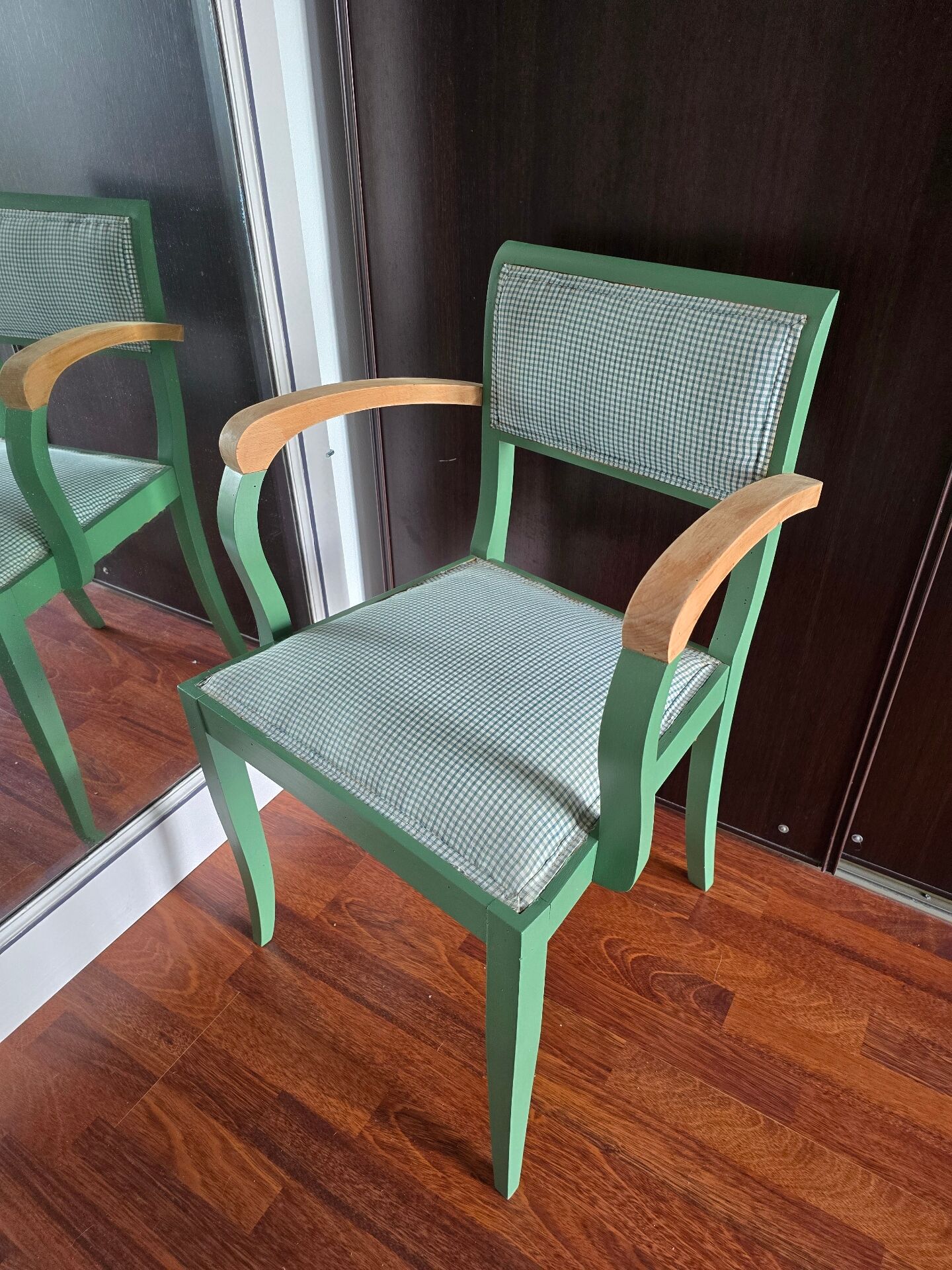 Vintage green bridge armchair with Vichy fabric