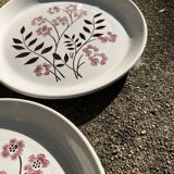 2 large vintage plates 24 cm flower pattern manufacture May