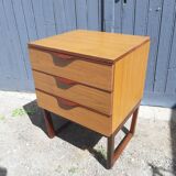 Scandinavian style bedside/chest of drawers, Europa
