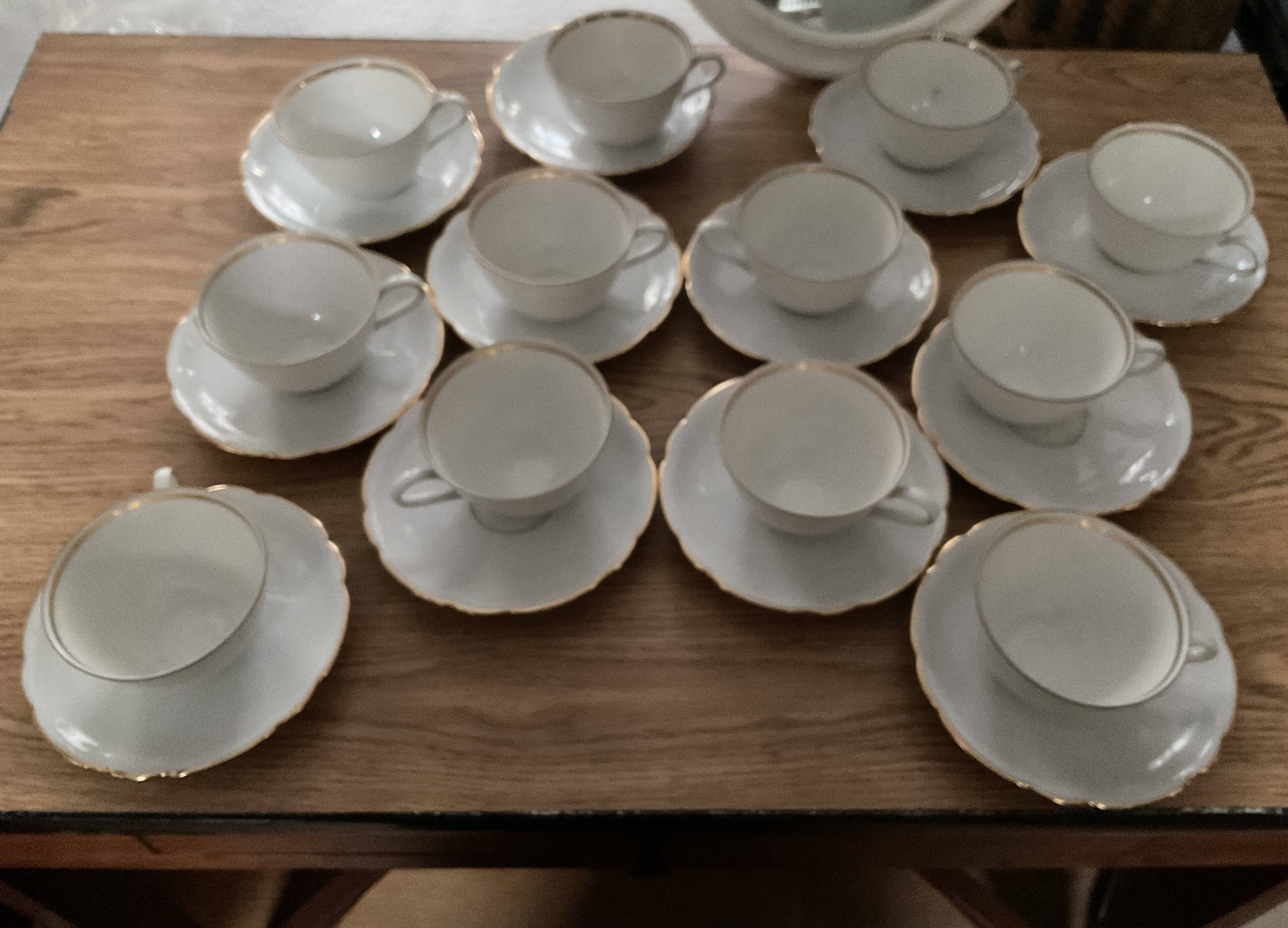 Set of 12 vintage coffee cups and saucers Seltmann Weiden "Pet"