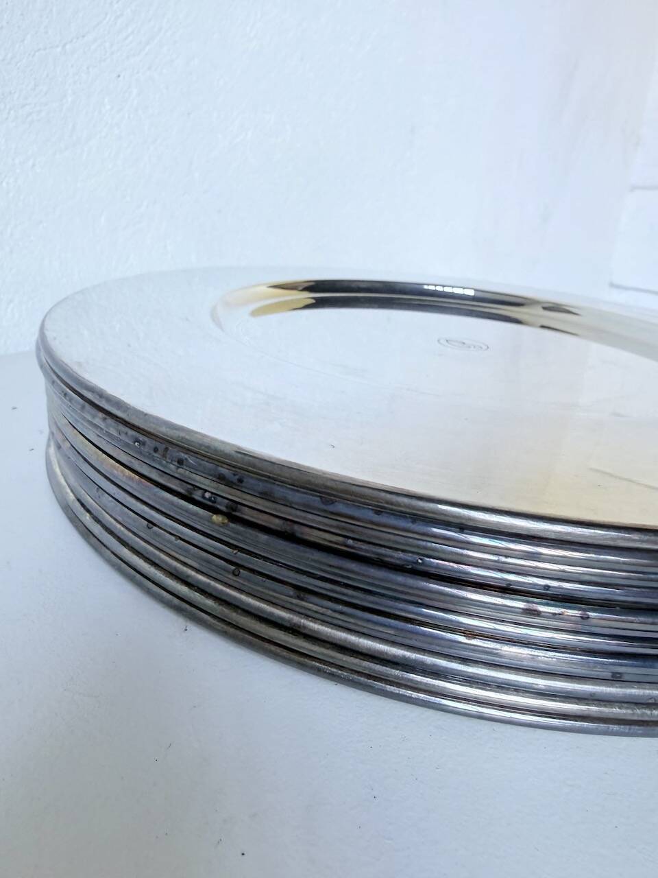 Set of 12 plates - underplates - silver-plated metal Emile Puiforcat