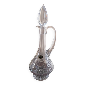 Crystal carafe with handle
