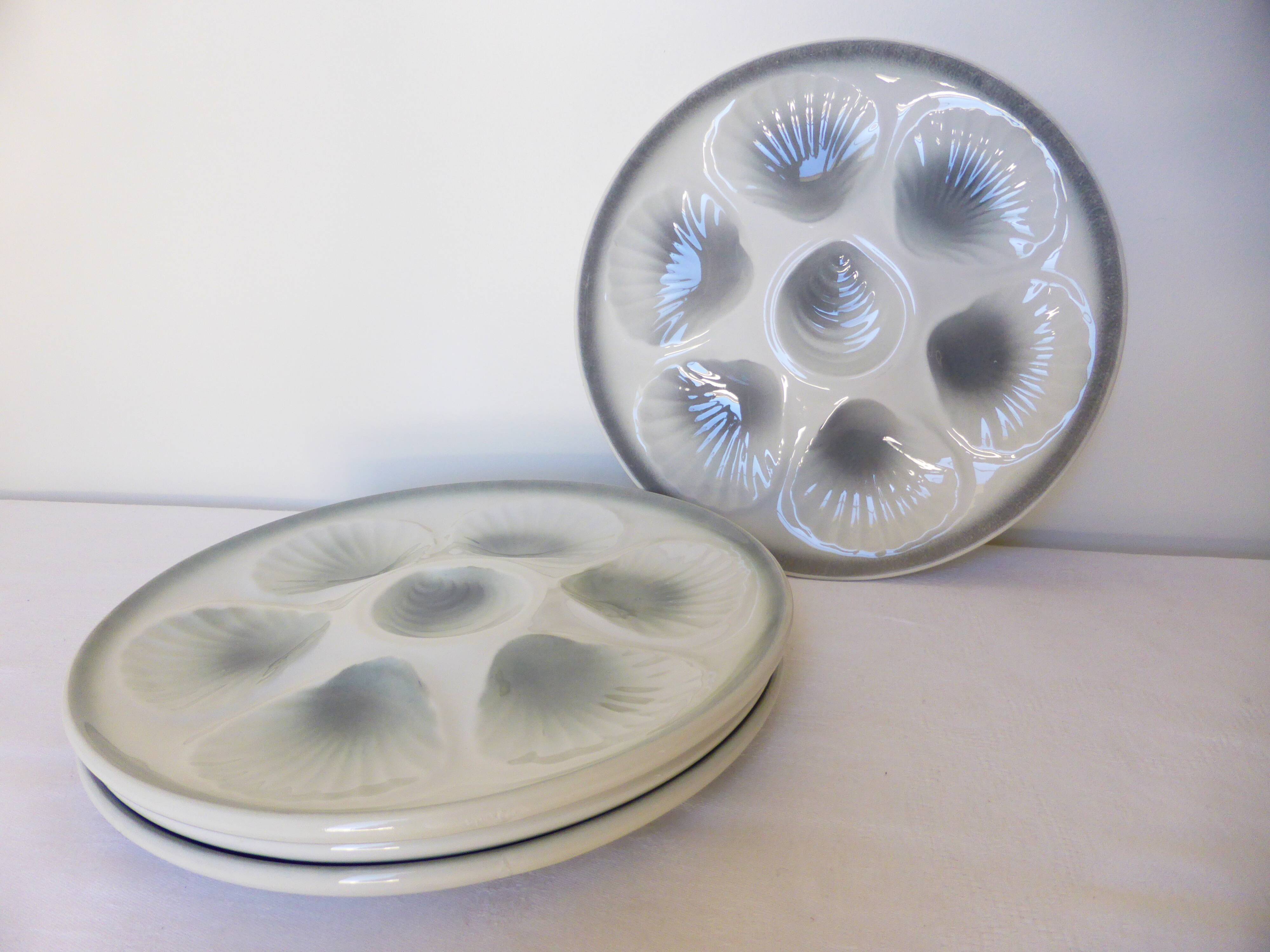 4 oyster plates Moulin des Loups 2106174