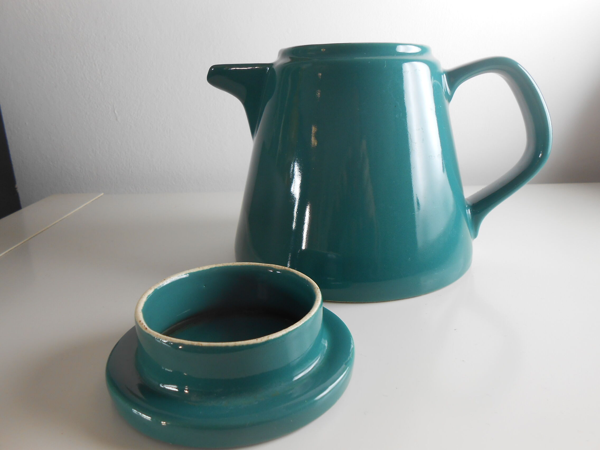 Cafetière en céramique style art déco