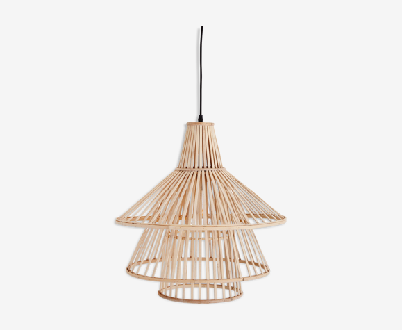 Suspension vietnamienne en bambou