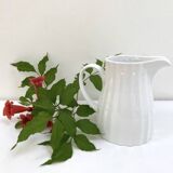 Pichet graphique / Vase en porcelaine