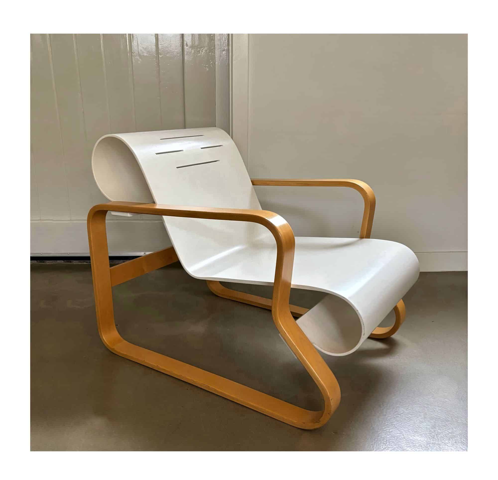 Alvar Aalto Paimio No. 41 lounge chair for Artek, 1931