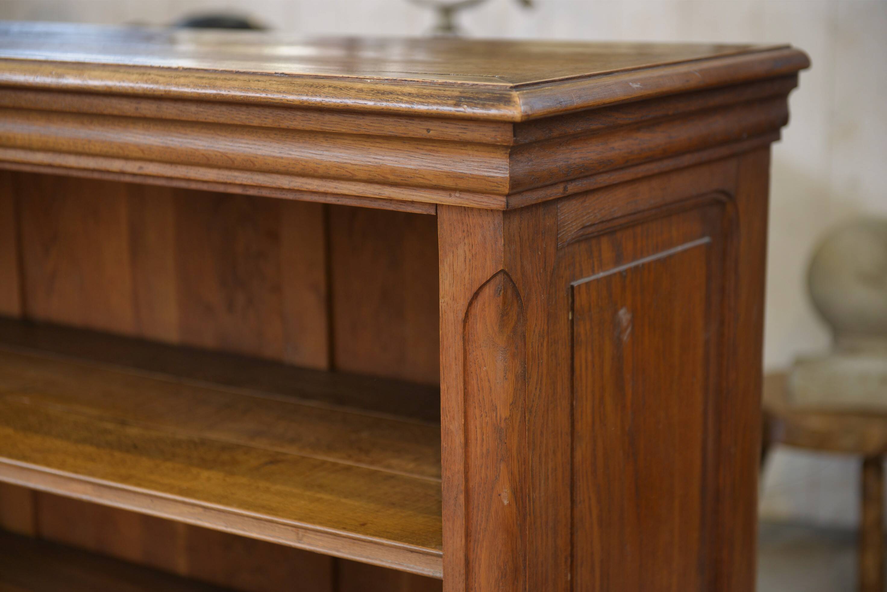 Pair of solid oak bookshelves from the 1920s.