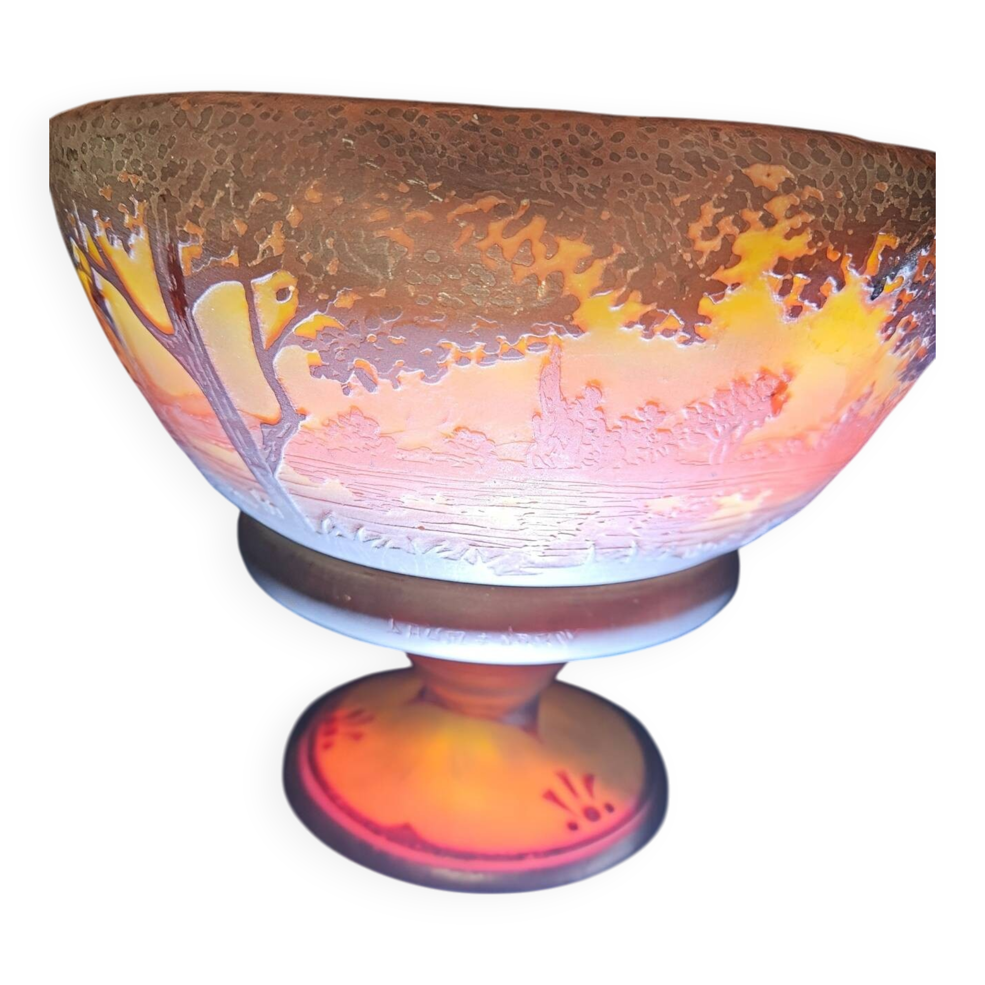 Large bowl on pedestal Daum Nancy – Lakeside landscape 1910