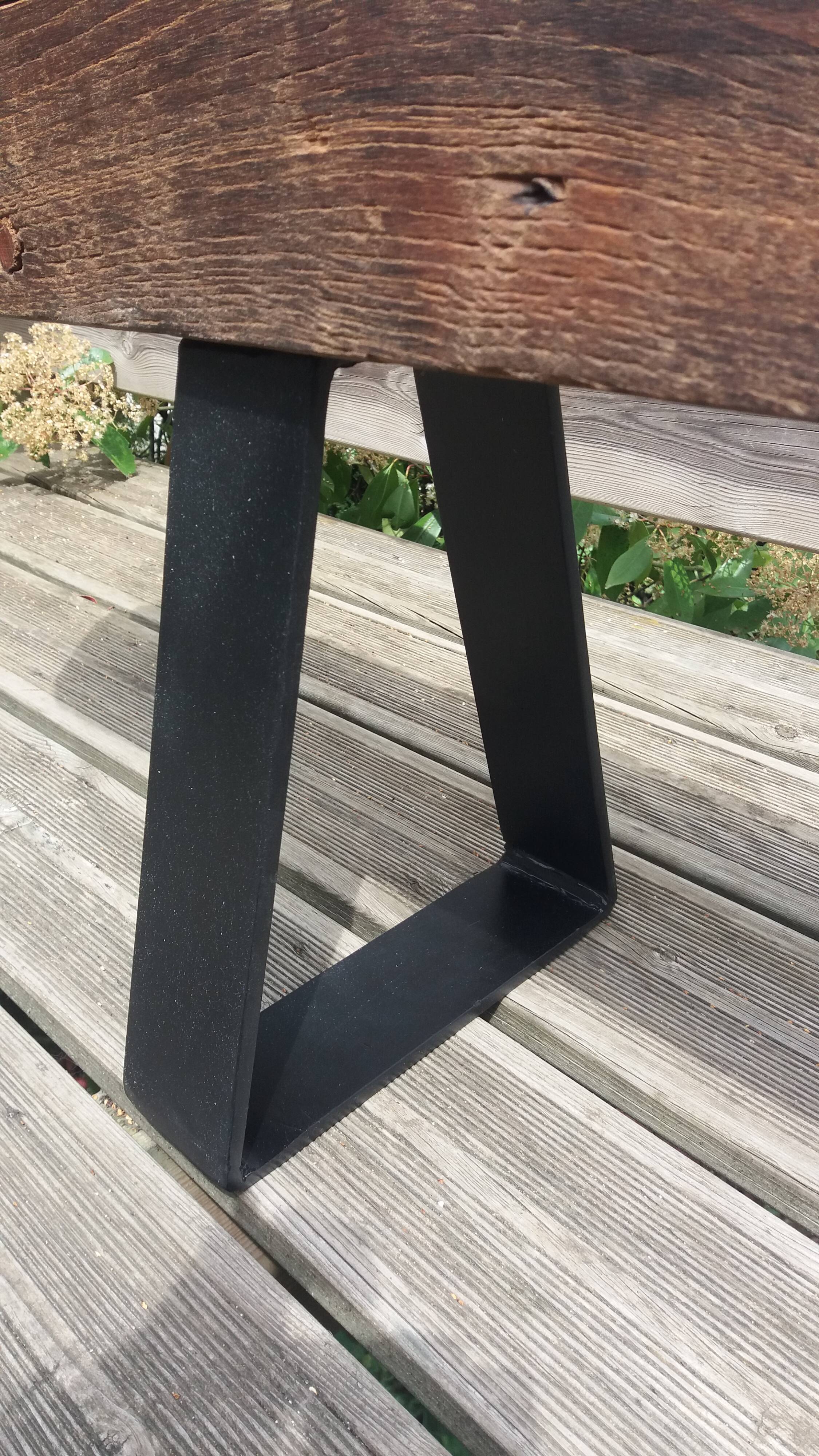 Banc en chêne piétement acier