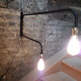 Wall light orientable wall