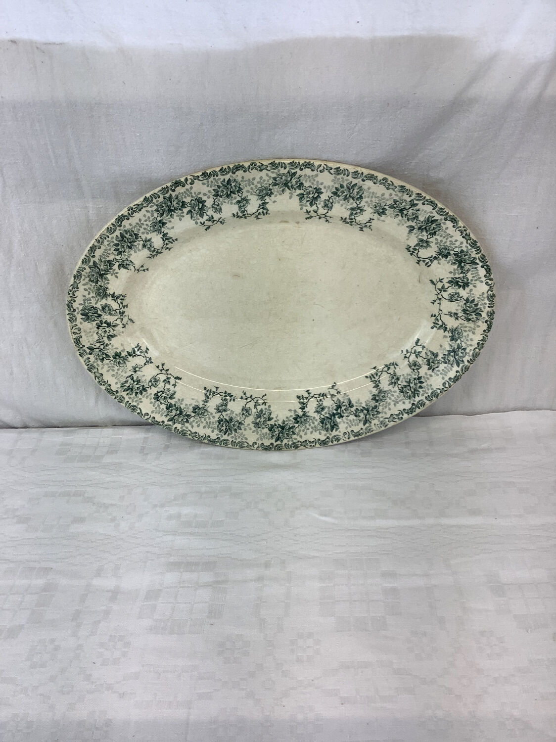 Old dish Terre de fer made in france Choisy le Roi